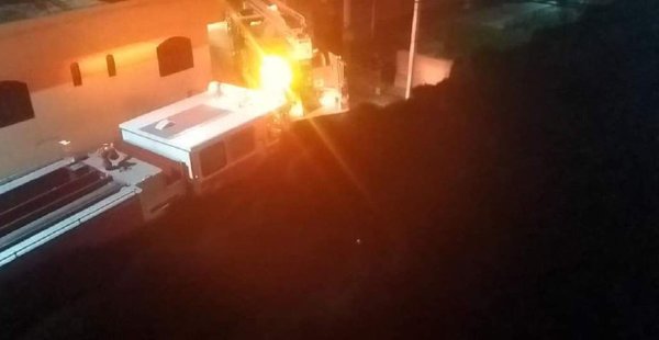 Cables y árboles ocasionan incendio en colonia Solidaridad