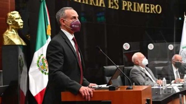 Panistas increpan a López-Gatell en Senado