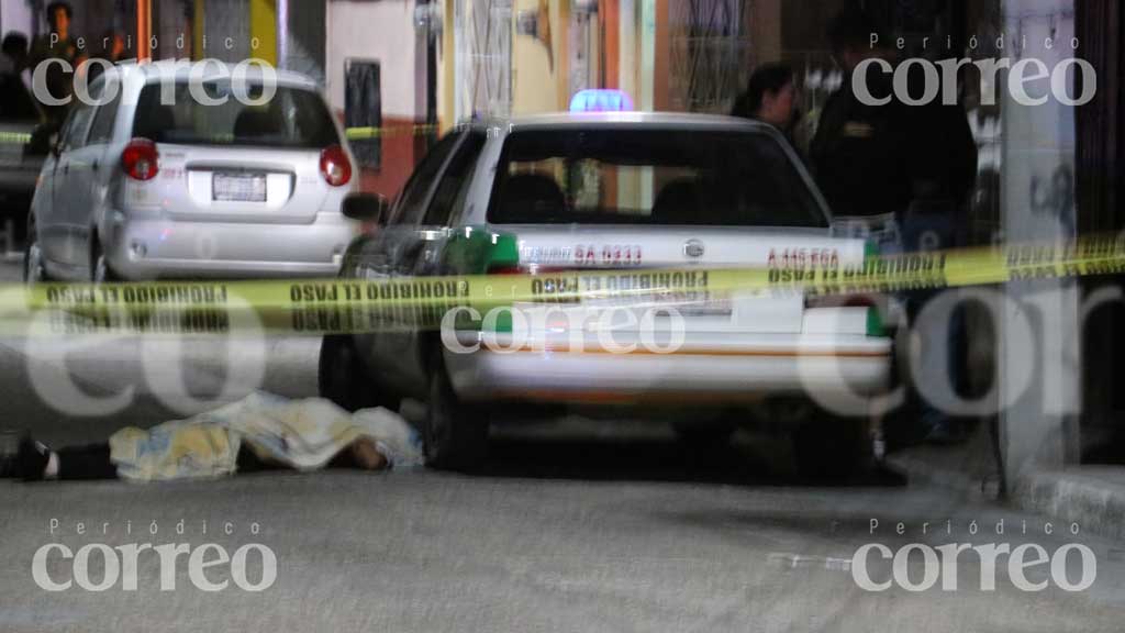 Ejecutan a taxista a metros de su casa en pleno centro de Salamanca