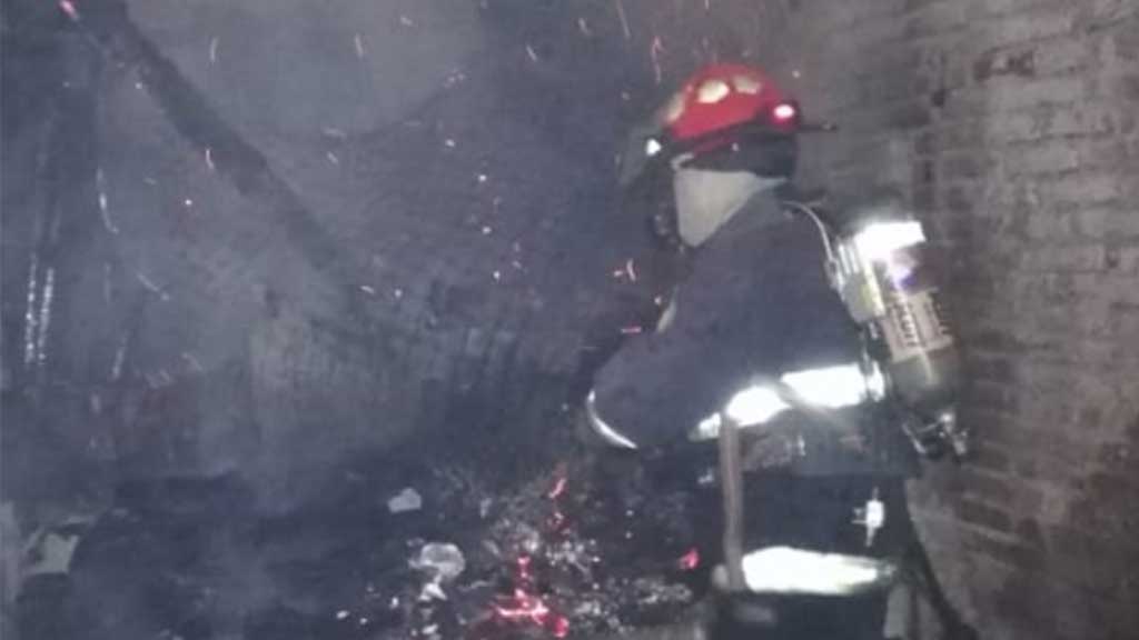 Familia capitalina pierde gran parte de su patrimonio en incendio