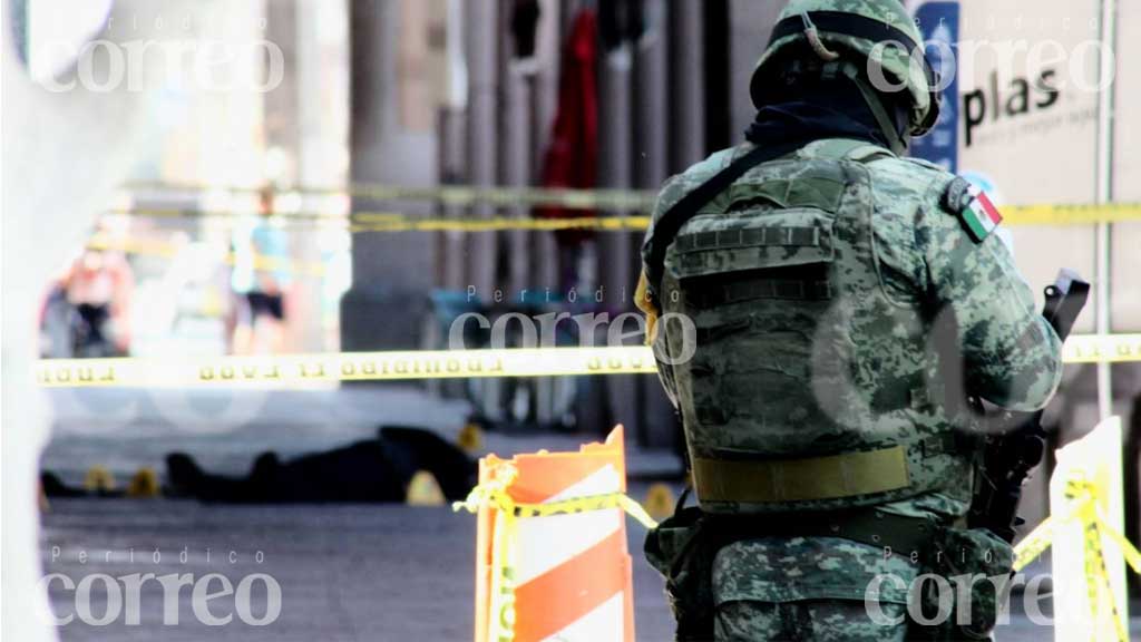 Comando atraca camioneta de valores en pleno centro de Cortazar; hay un custodio muerto