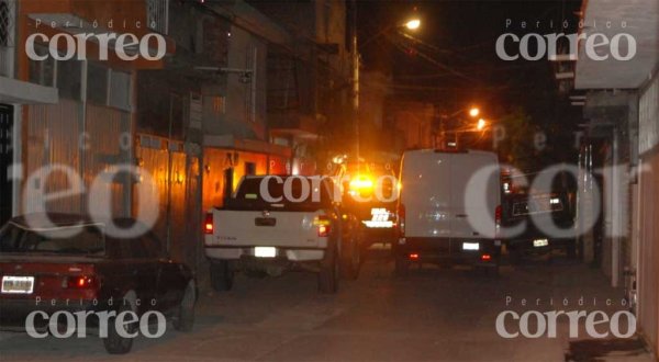 Asesinan a hombre afuera de su casa