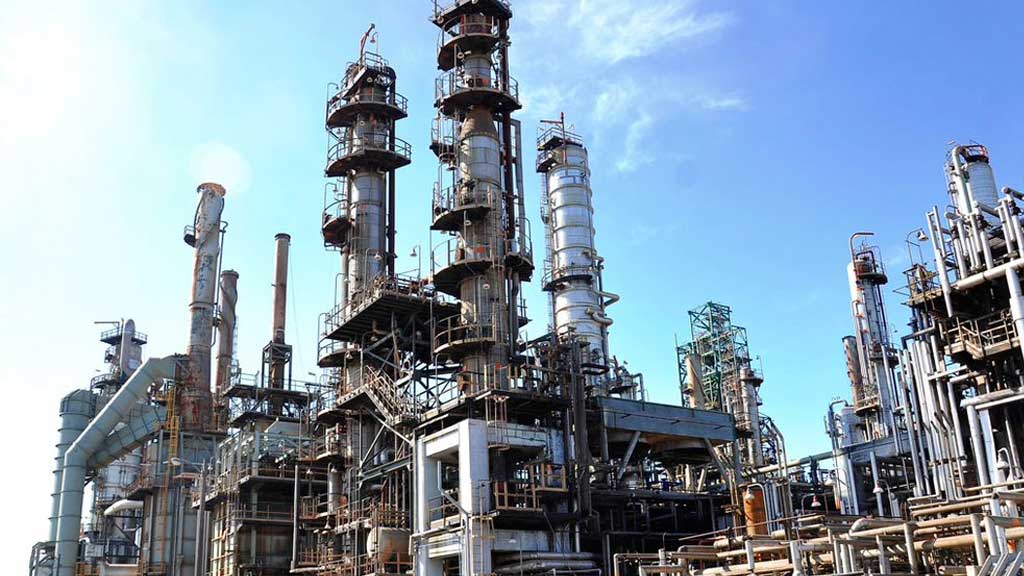 Pide líder sindical a petroleros no creer rumores de dirigencia