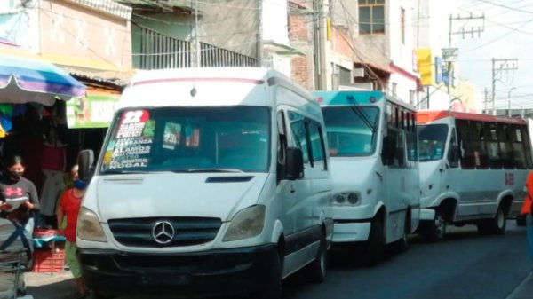 Reportan transportistas alza en el número de pasajeros