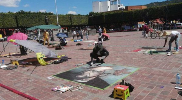 Honran a Miguel Hidalgo en festival madonnari