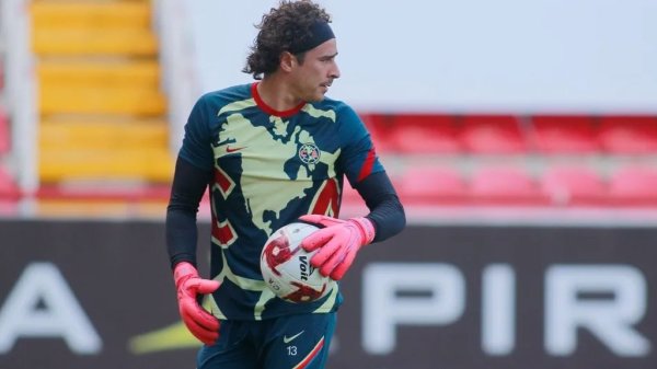 Guillermo Ochoa comienza con entrenamientos