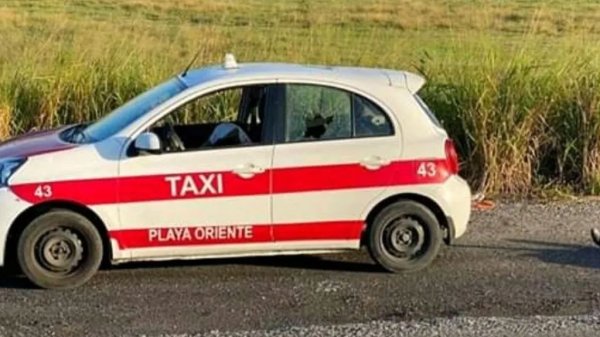 En un viaje en taxi, mataron a cuatro personas