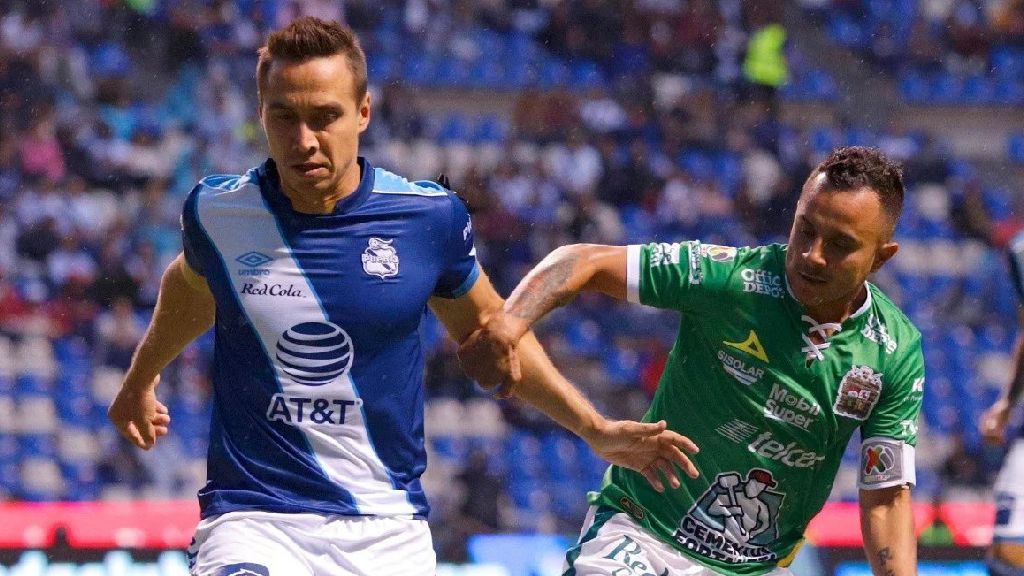 VAR llegó tarde al partido de Puebla vs León