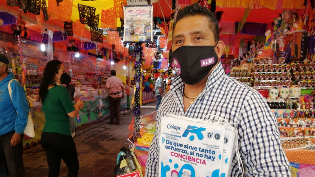 Pide líder comerciante a celayenses respetar las medidas sanitarias en la Feria del Alfeñique