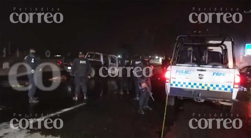 Abandonan tres cuerpos desmembrados en una camioneta