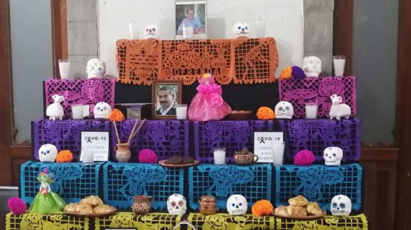 Hace Presidencia ofrenda a fallecidos por Covid-19