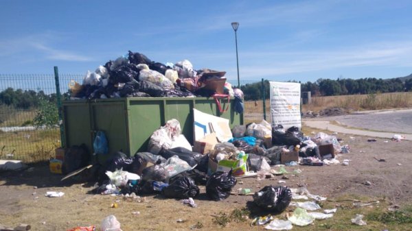 Colonos reclaman al Municipio falta de servicio de recolección de basura