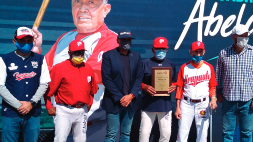 Realizan cuadrangular en honor al ‘Cachorro’ Vega