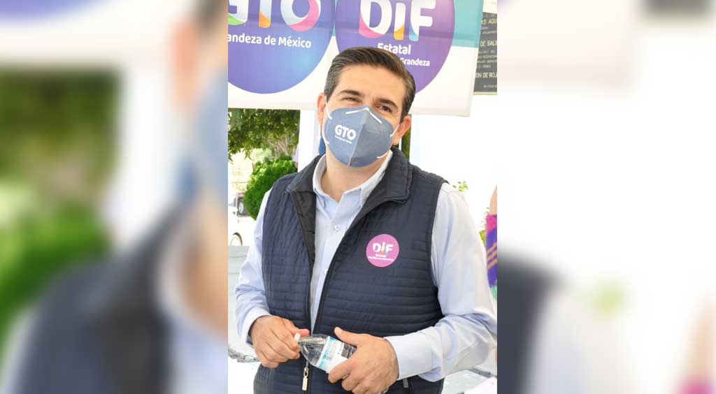 ‘Coquetea’ Alfonso Borja con la idea de contender por la alcaldía