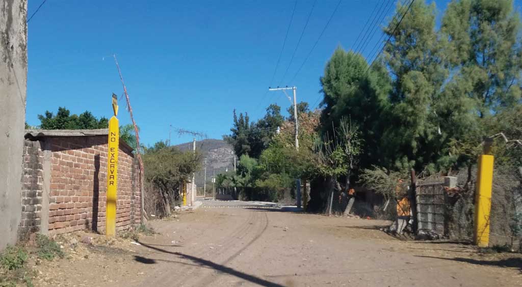 Acecha bajo hogares peligro petroquímico