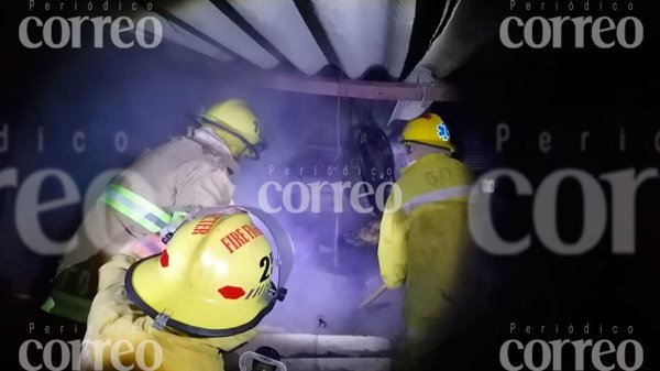 Se incendia vivienda en comunidad de Acámbaro