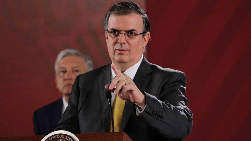 Retira jueza cargos contra el general Cienfuegos; llegará a México en calidad de ciudadano libre: Ebrard