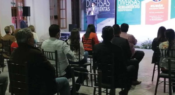 Buscan soluciones con la Jornada Empresarial