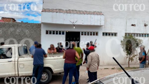 Comando armado priva de su libertad a cuatro personas en anexo de Irapuato