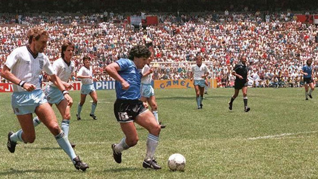 El Gol del Siglo de Maradona, la mejor tarde del argentino fue en México