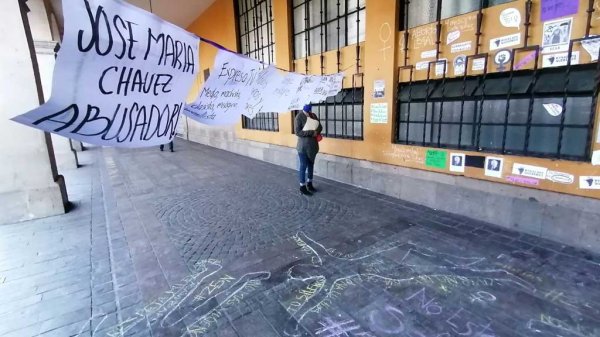 Feministas conmemoran el Día Internacional de la Violencia Contra la Mujer con manifestación