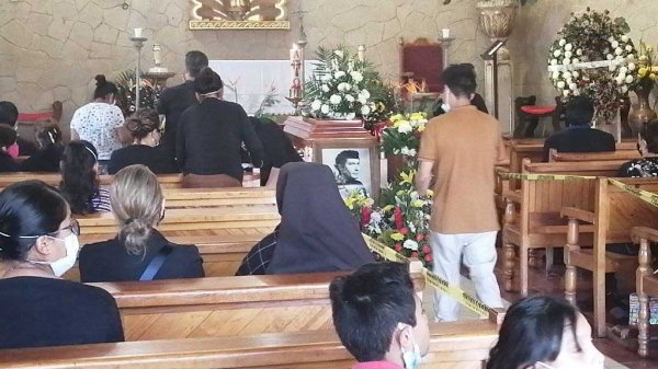 Así despiden al padre Pedro Gutiérrez Farías en Salamanca