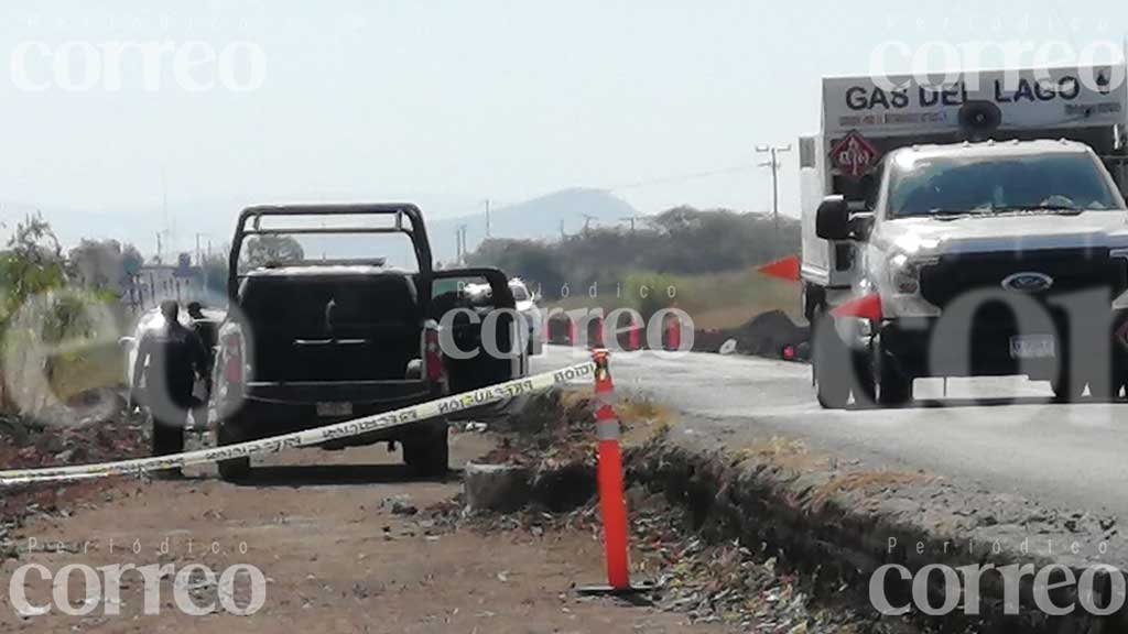 Reportan volcadura en la Acámbaro-Salvatierra; hay una persona sin vida