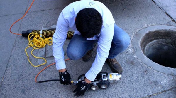 Implementa Sapal tecnología robotizada en revisiones sanitarias de la red sanitaria