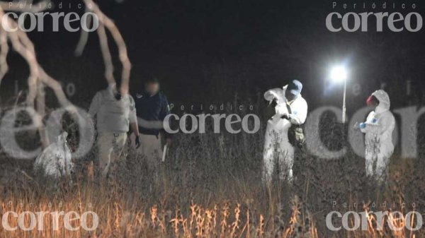 Localizan fosa clandestina en un terreno baldío de León