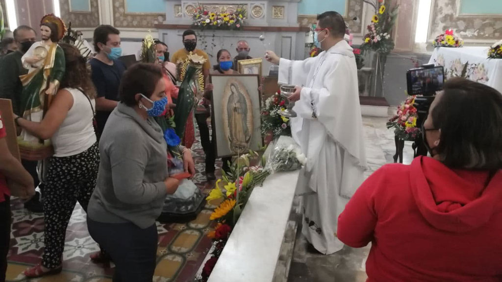 Con pandemia, fervor por la Virgen sigue presente en Acámbaro