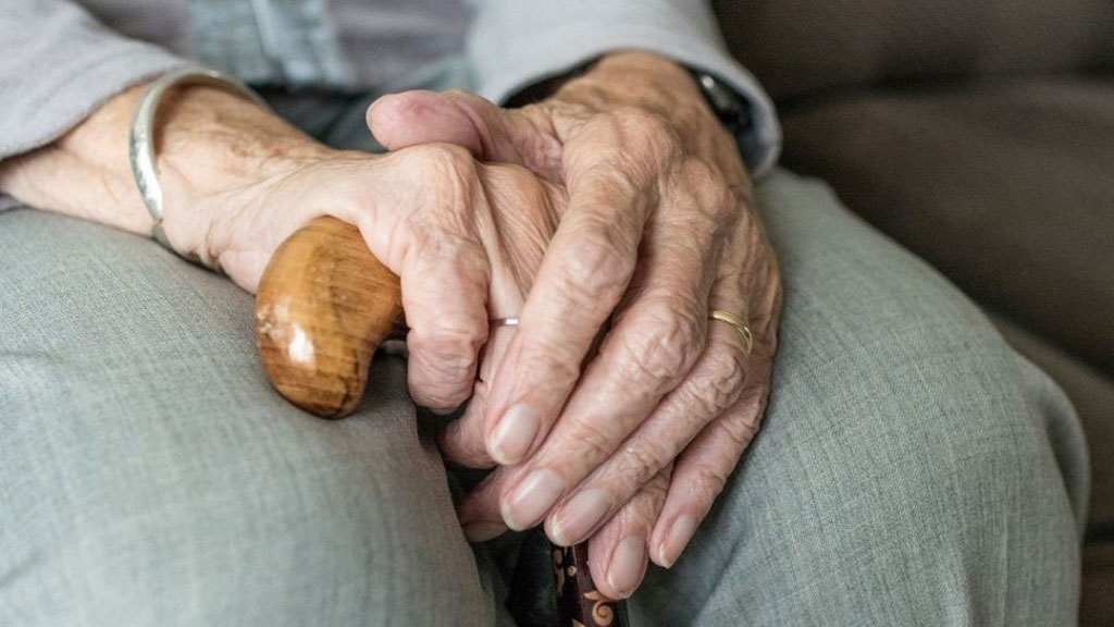 Abuelito de 85 años se pierde en Hermosillo; viajó desde león