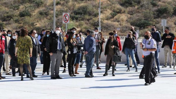 Evacuan Congreso del Estado tras activarse la alarma de incendios