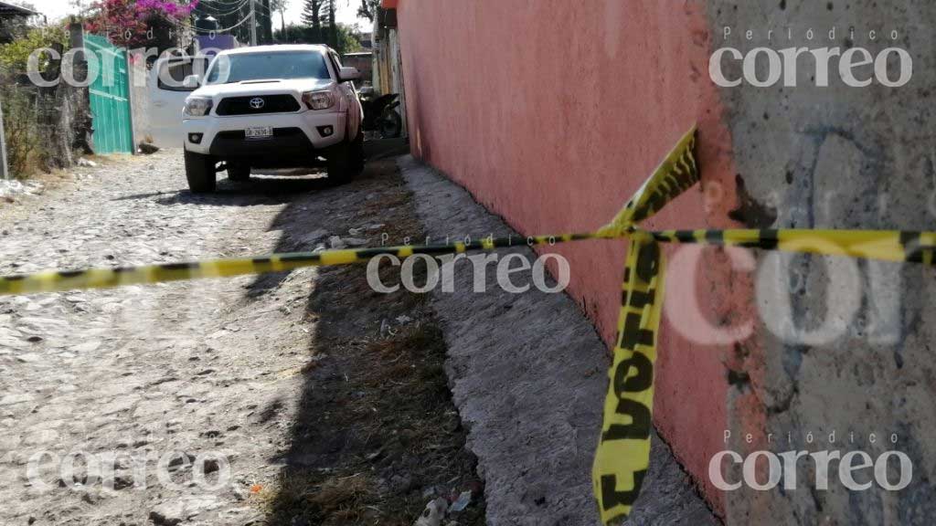 Asesinan a un hombre y una mujer dentro de su propia casa en Apaseo el Grande