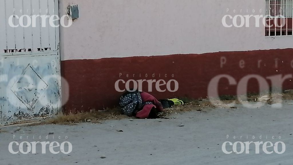 Asesinan a joven y encuentran su cuerpo a lado de primaria