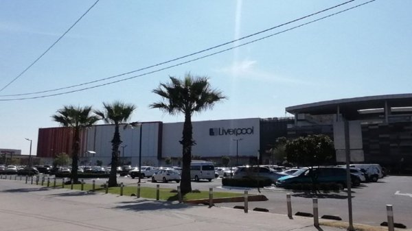 Se ha hecho lo imposible para que se respete aforos en Centros Comerciales: Canaco