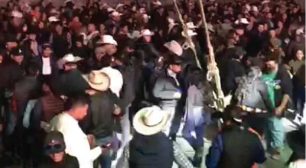 Ante presión ciudadana, evitan que hagan jaripeo