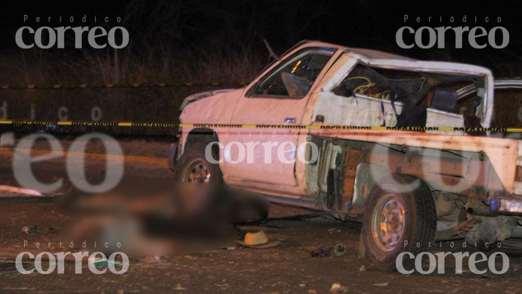 Dos pierden la vida en trágico accidente por la salida a los Apaseos