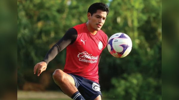 Jesús Sánchez ve a Chivas en al final