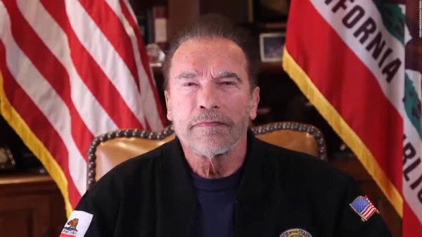 Shwarzenegger compara a Trump con Hitler y le envía duro mensaje