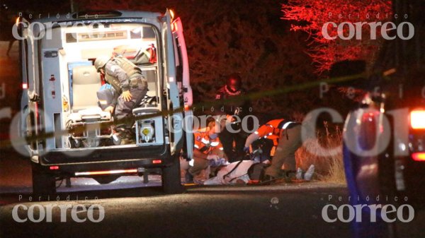 Pareja pierde la vida tras accidentarse sobre la carretera Pénjamo-Magallanes