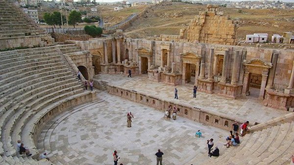 Condenan a pena de muerte a asesino de turistas mexicanos en Jordania