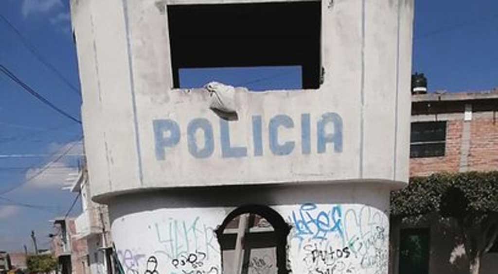 Llevan tres casetas de policía 10 años abandonadas