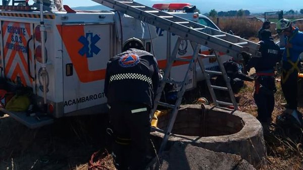 Encuentran el cadáver de un joven al interior de un pozo