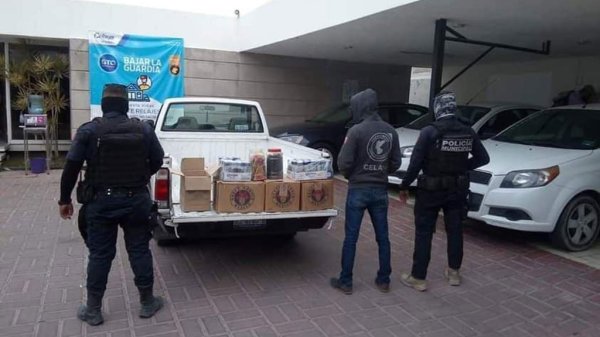 Decomisan cerveza y pirotecnia en San Juan de la Vega