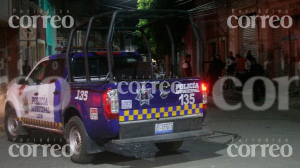 Lo balean afuera de su casa; muere en el hospital