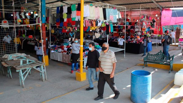 Reabre tianguis de los viernes en Silao