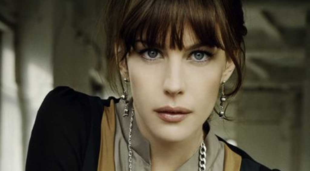 Liv Tyler vence del Covid