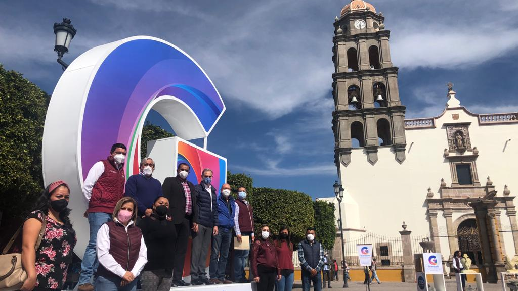 Embellecen la imagen urbana del Centro Histórico de Comonfort