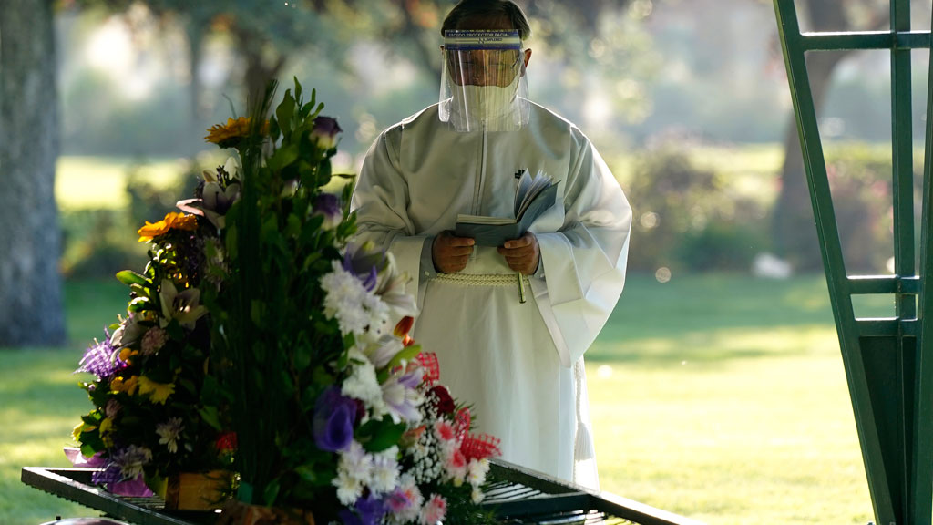 Han muerto 16 de sus familiares por Covid-19 tras celebrar un funeral