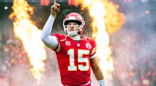 Patrick Mahomes estará con su equipo para enfrentar a los s Bills de Buffalo